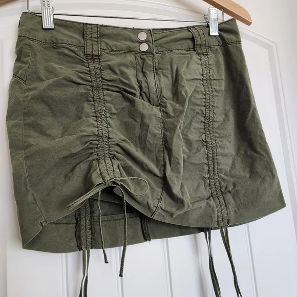 Garage Women’s Army Military Green Skirt Petite Small - Picture 3 of 6